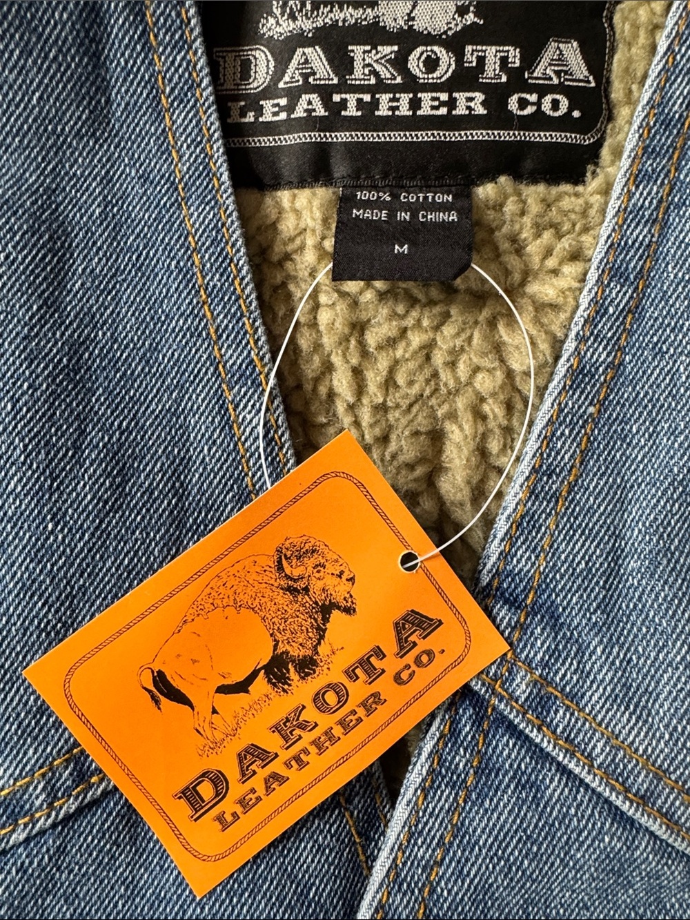 Men’s Blue Denim Vest Dakota Leather Co. MEDIUM Snap Closure Sherpa Lined NWT - Picture 6 of 12